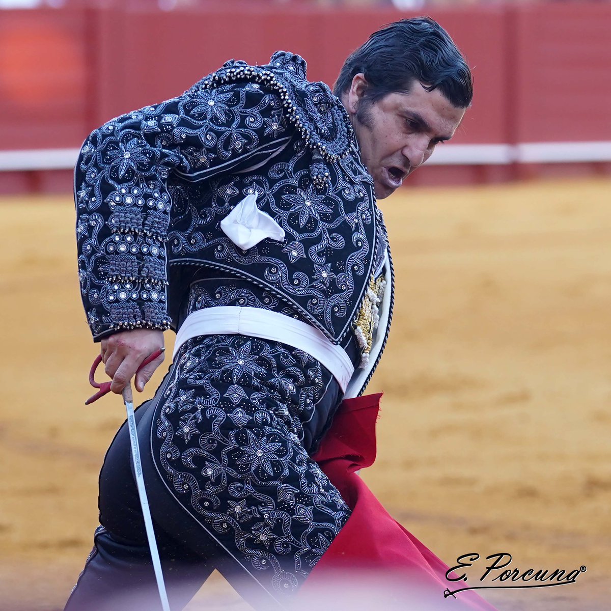 EDUFOTOROS's tweet photo. Morante de la Puebla https://t.co/ig2Drtsw8T