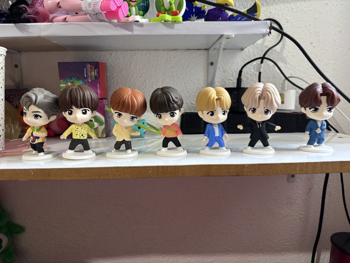 Vickgood21's tweet photo. Coleção bts Mc Donalds 
Completo
Não vendo separado 
R$:160,00 + frete 
Faço OLX pay (tenho feedbacks na plataforma)
SOMENTE VENDA

Olha o anúncio que eu encontrei na https://t.co/lgAFczJE2R https://t.co/Su2fZ0bCIa https://t.co/f8zJxQWEJ3