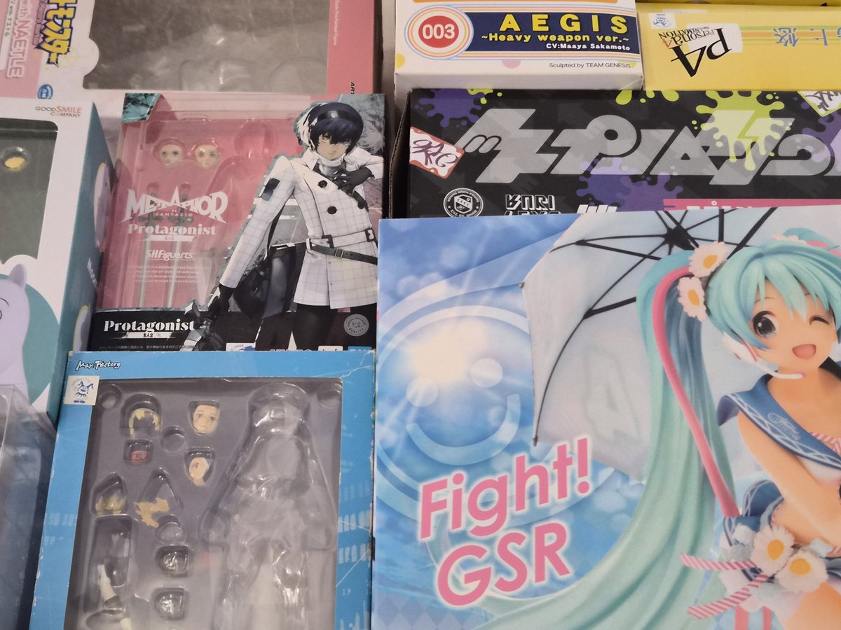 toast but EVIL... tweet media