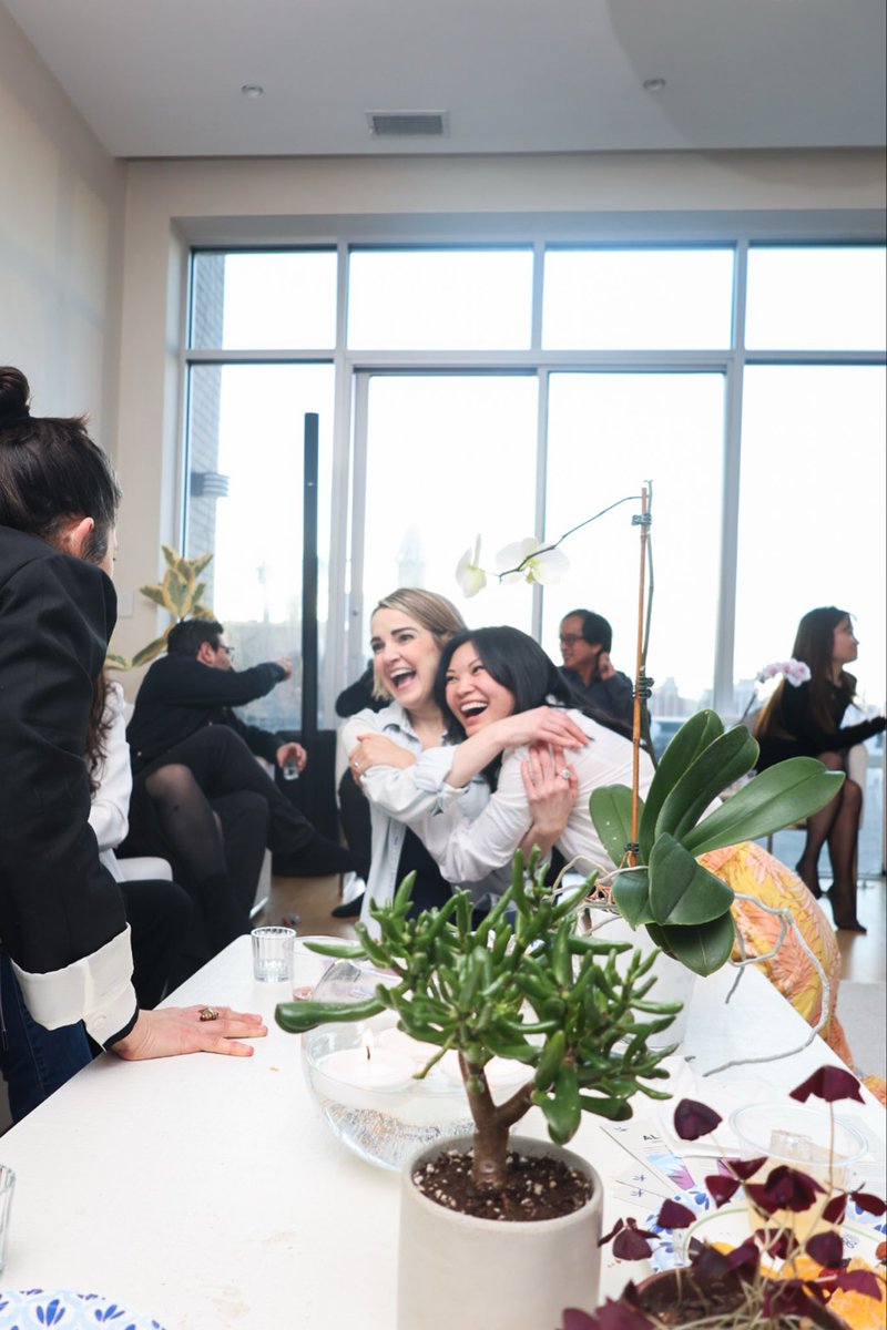 AlaNativaMezcal's tweet photo. A few more selects from Fine Folk Salon in Williamsburg, Brooklyn at the end of March.

Photos by Sheridan Smith

/1 https://t.co/iPi0Y5TQzt