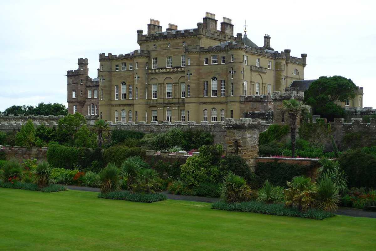 cyclingscot's tweet photo. Culzean Castle. How to get there by bike and a review of the castle: https://t.co/iDz4bsec0O https://t.co/uXI3fAS9ER