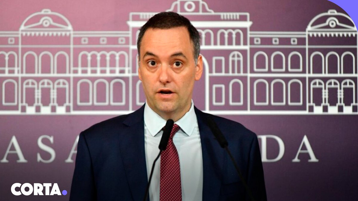 Los pasajes de Manuel Adorni y su esposa para la vuelta de su viaje a Nueva York a Argentina fueron reservados desde jefatura.gob.Ar y costaron USD 10.000, según reveló Infobae.

corta.com