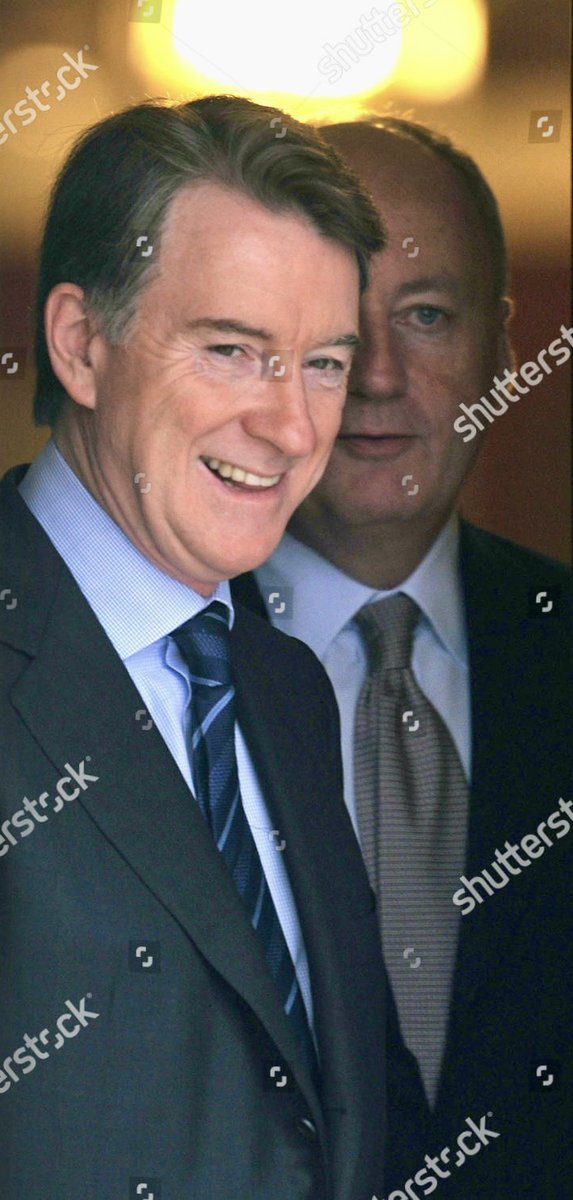 MrLilburne's tweet image. MANDELSON MIA

“Council want to fine Lord Mandelson but CAN’T FIND his address”

➜ Did they try Auntie Maggie’s gaff?

➜ Chez Shaun Woodward?

➜ Chez Nat Rothschild?

➜ Chez Hannah Rothschild?

➜ Chez Lynn de Rothschild?

➜ Chez Kevin Spacey? #CABAL

thesun.co.uk/news/38773802/…