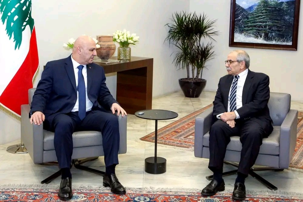 لكم القسطل ولنا #مضيق_هرمز
والكلمة للميدان ..