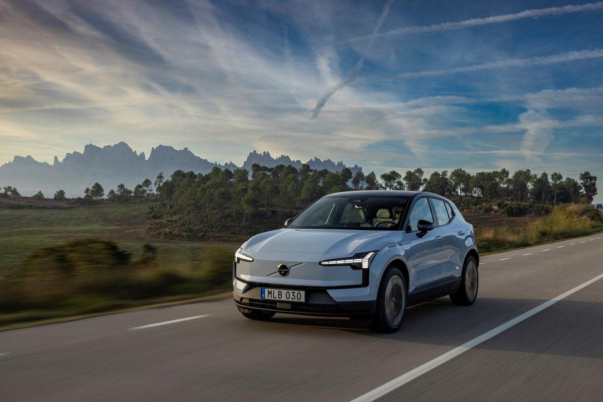FormulaAutoFM's tweet photo. @volvocars  impulsa la sustentabilidad en México

Volvo Car México presenta el Sustainability Fund, una iniciativa que apoyará proyectos enfocados en eficiencia energética y reducción de emisiones en su red de distribuidores. https://t.co/PuvQBoeFYP