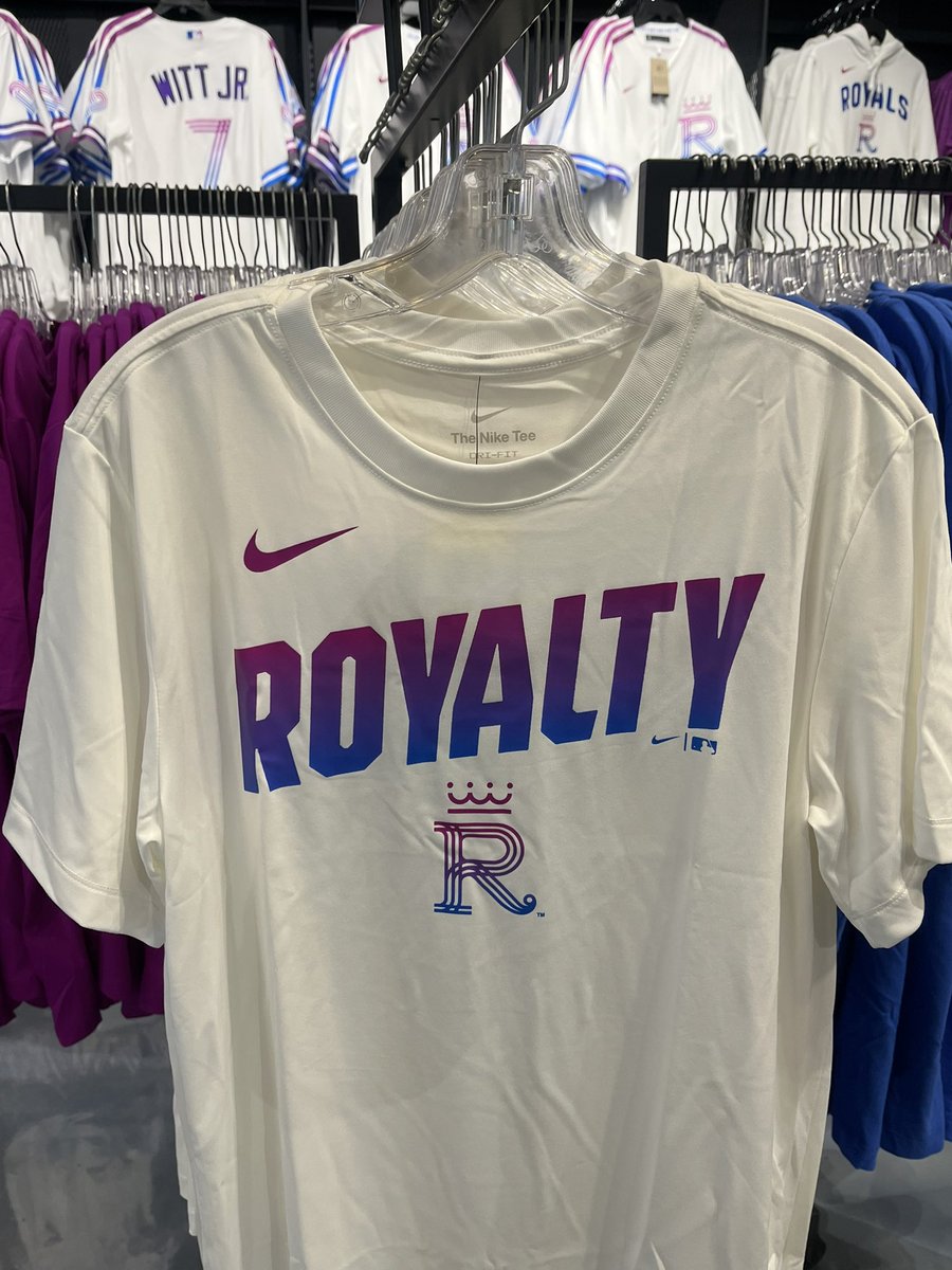 HaroldRKuntz3's tweet image. On Sale today. #Royals