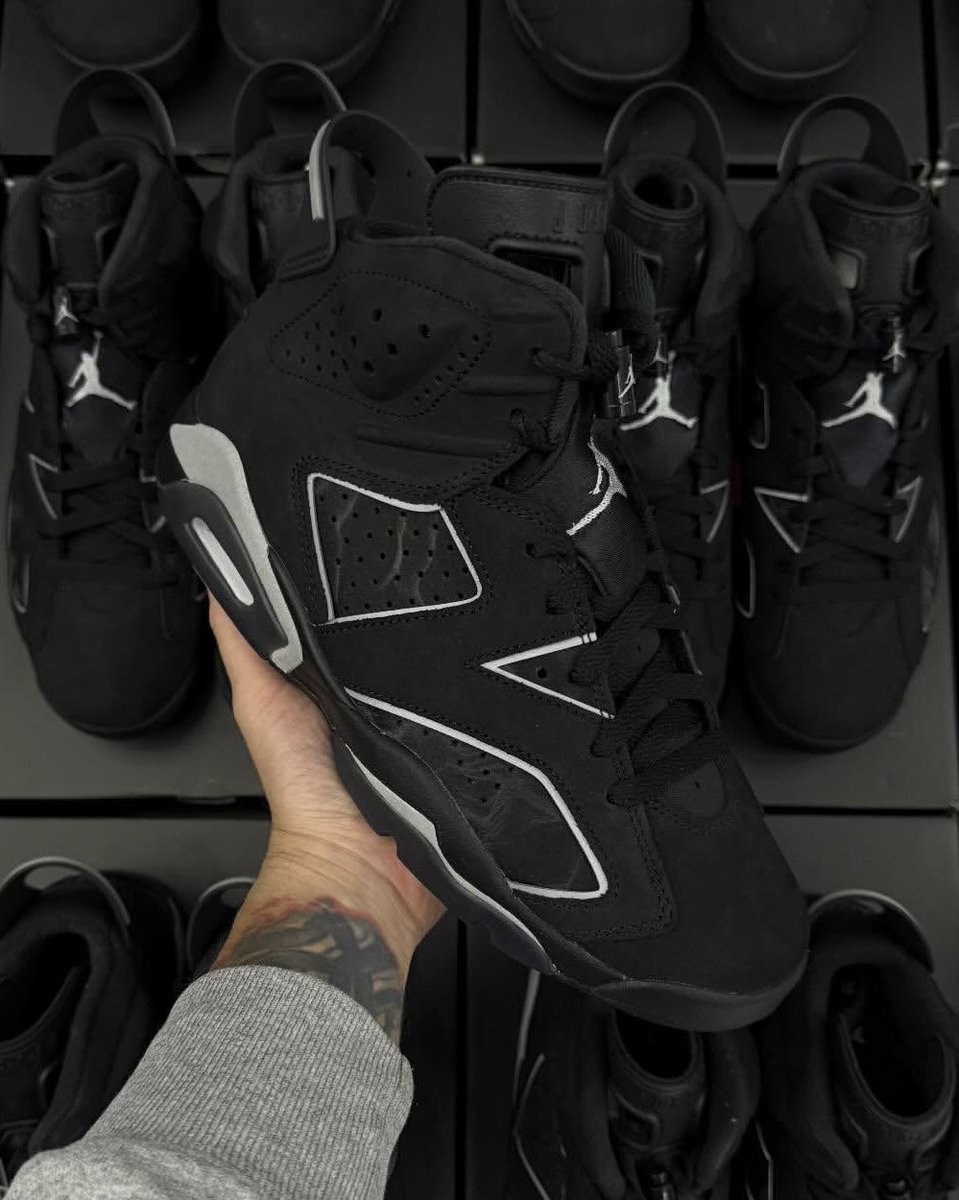 Sole Retriever tweet media