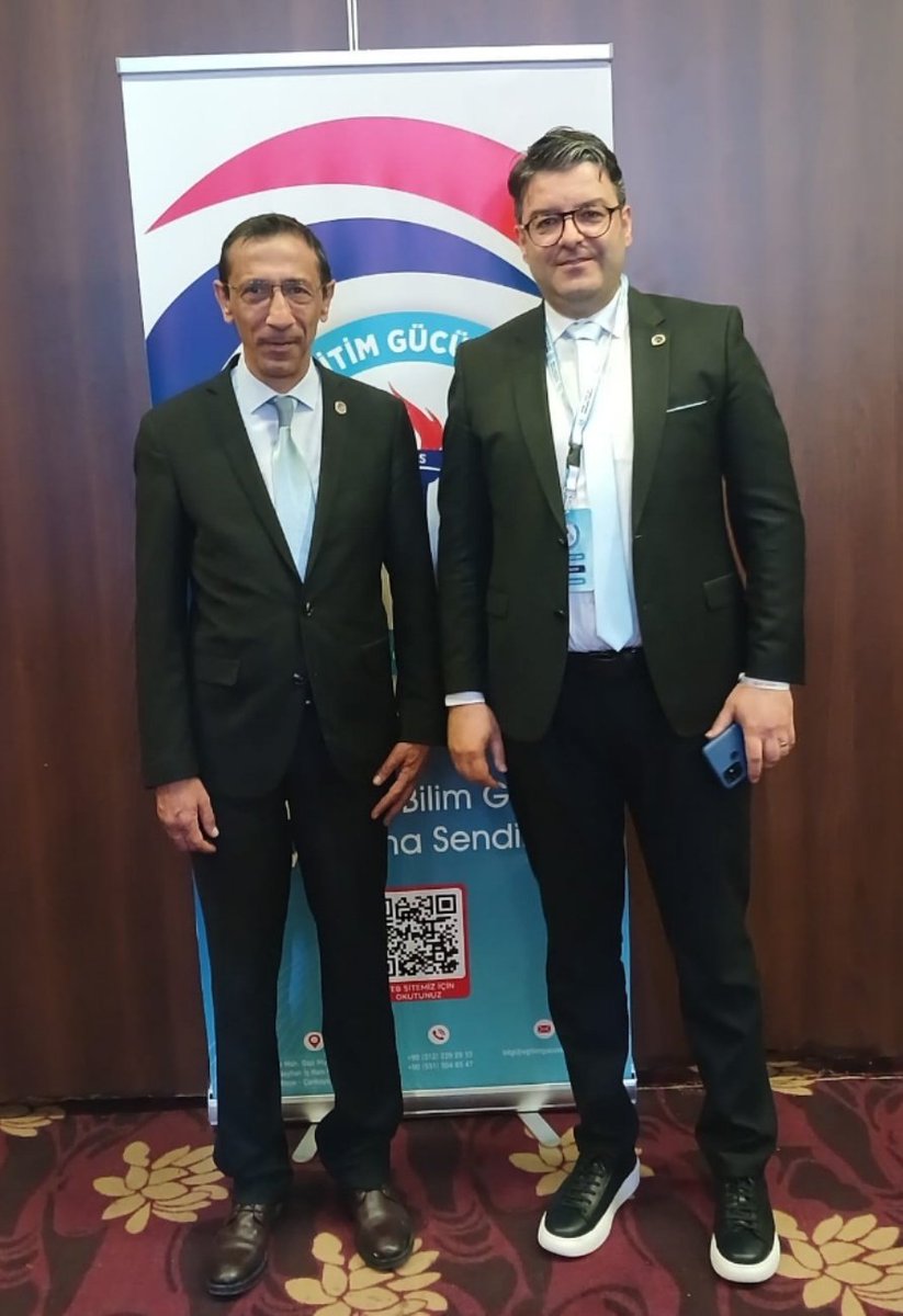 Sayın Genel Başkanım, sizin önderliğinizde verdiğimiz bu mücadelede dimdik yanınızda duruyoruz. Sendikamızın ilkelerinden, eğitim çalışanlarının haklarından ve ortak hedeflerimizden taviz vermeyeceğiz. 

Şahsınıza ve sendikamızın kurumsal yapısına verilmek istenen zararın