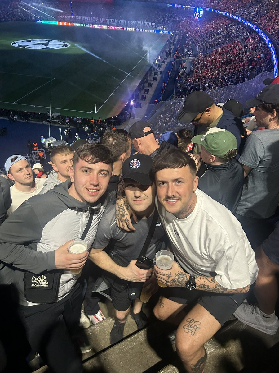 dylanmcgahon97's tweet photo. PSG (A) https://t.co/XwBYveThaU