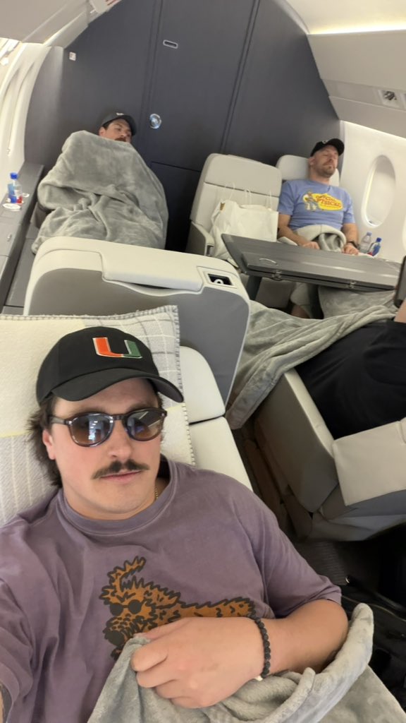 Jack (not a burner) tweet media