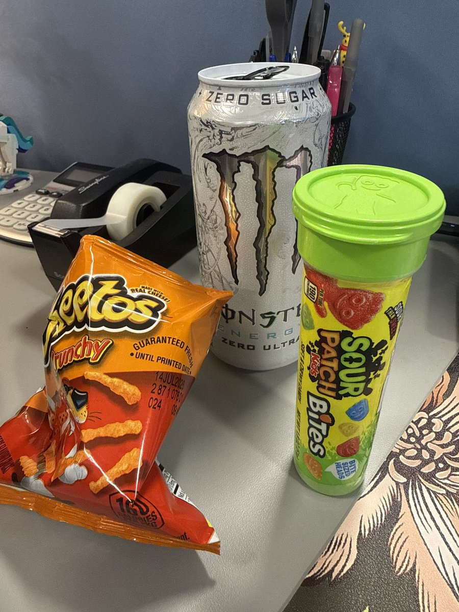 bustitopen420's tweet image. the champions diet #grind