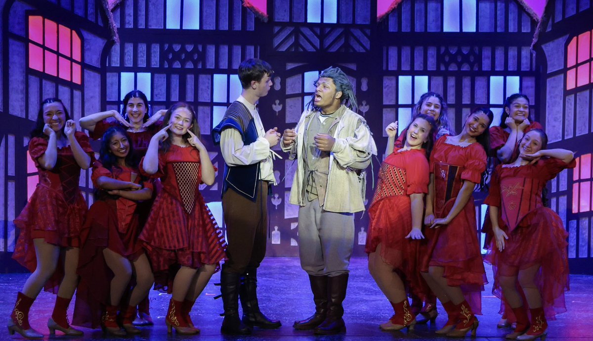 FHS Theatre Company tweet media