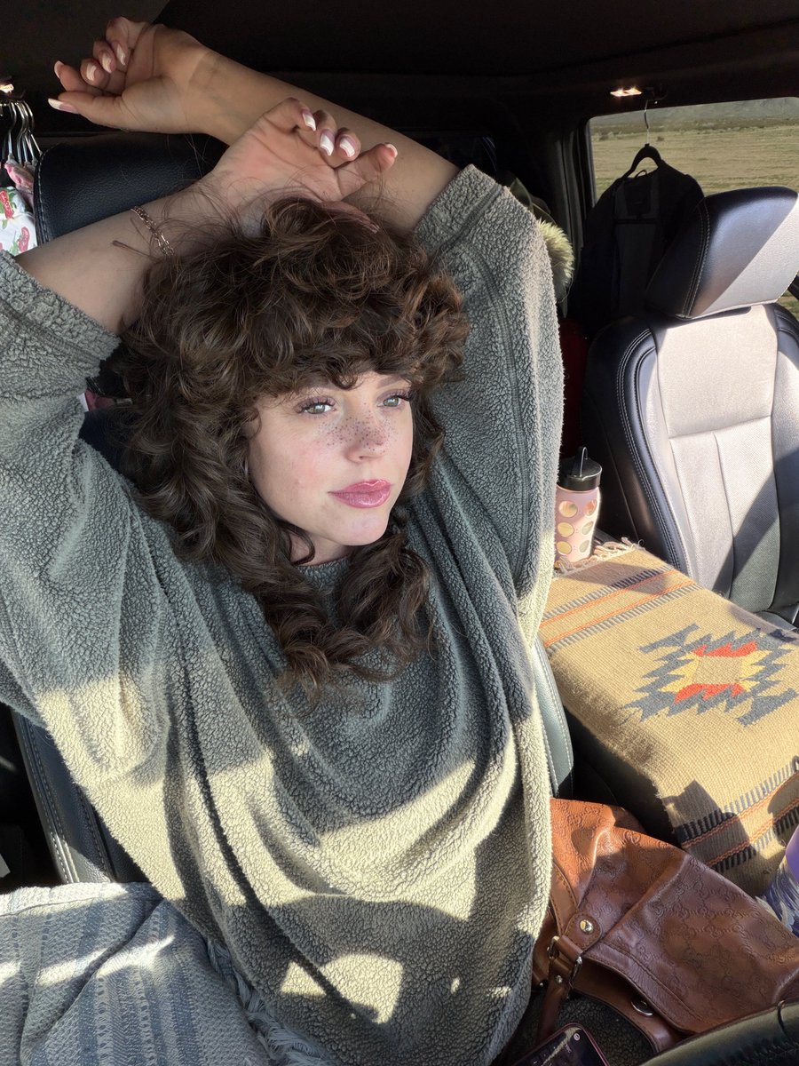 Rahyndee tweet media