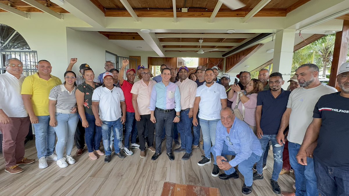 VictorFadulL's tweet photo. Acabamos de dejar conformado el equipo de campaña de la provincia Santiago Rodríguez y de sus municipios Villa Los Almácigos, Monción y Sabaneta.

Seguimos organizando, sumando y avanzando.

La esperanza volverá a renacer con Francisco Javier.

Por un gobierno que sí funcione…

@FJavierGarciaF