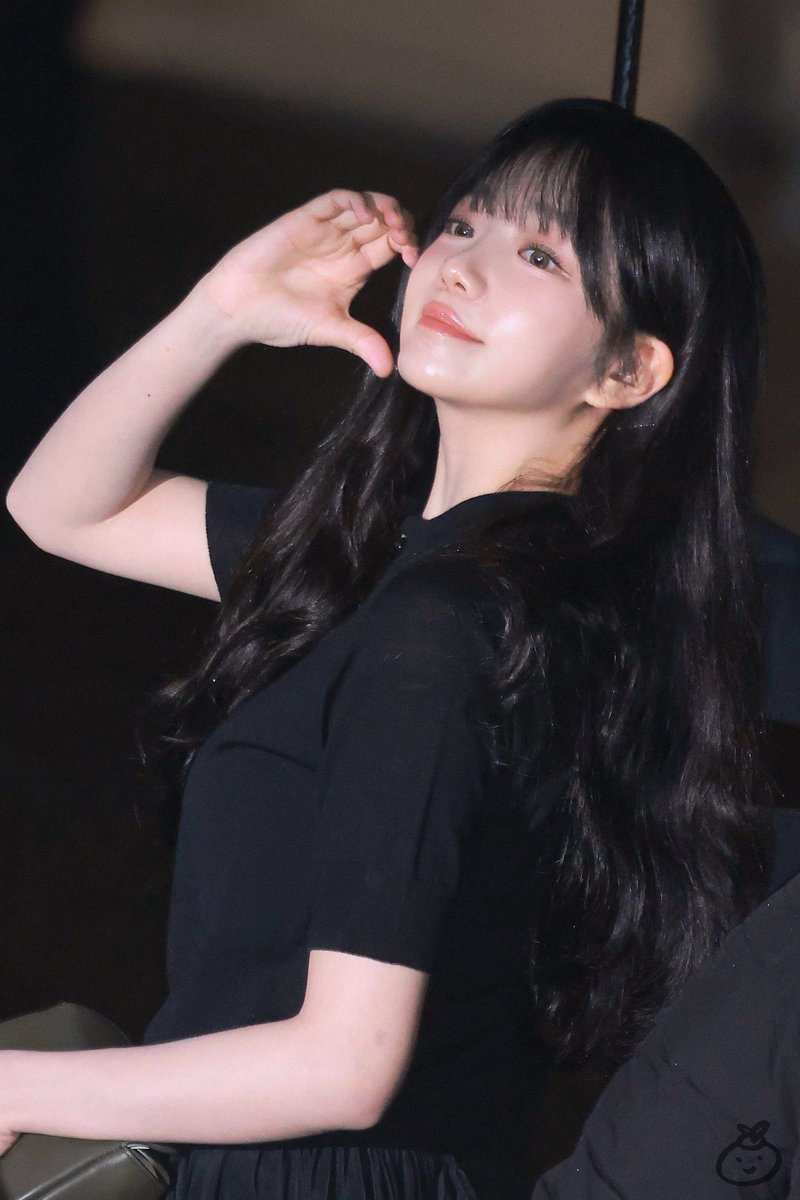 jo yuri pics tweet media