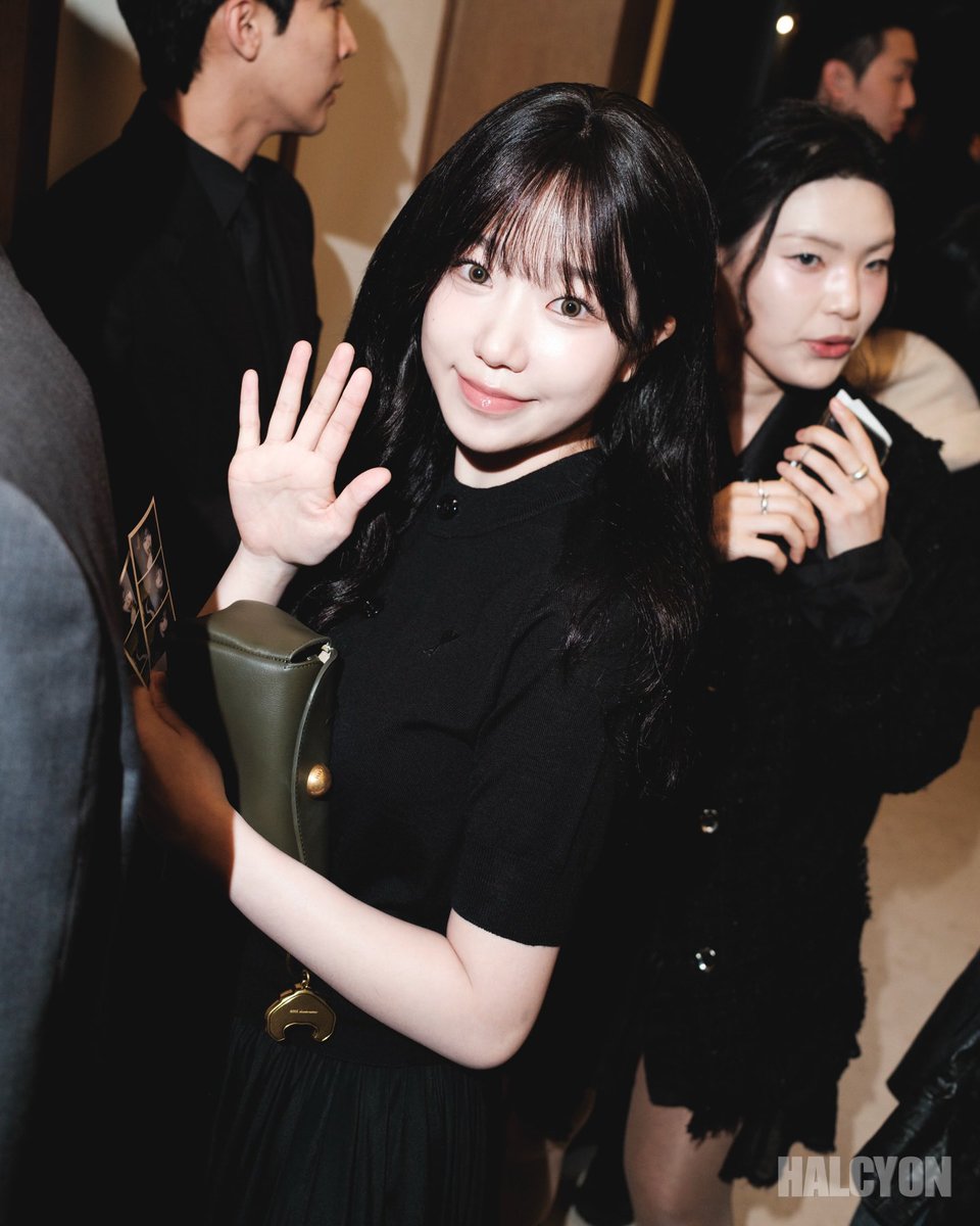 jo yuri pics tweet media