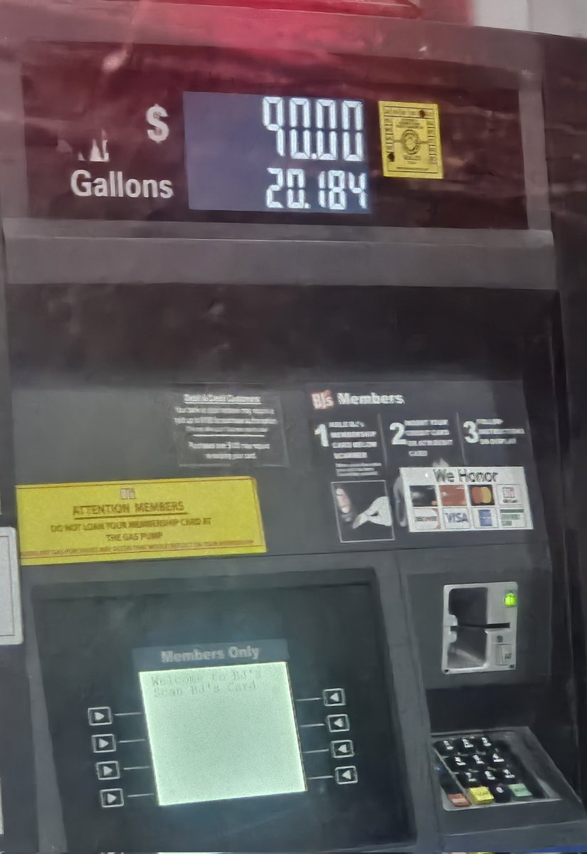 Hiddenframe20's tweet image. A full tank should never come out of my pocket 👑💸
#findom #highmaintenance #findomgoddess #femdom #finsub #paypig #simp #humanatm #humanwallet #goddess #princess #brat #cashcow #walletdrain #loser