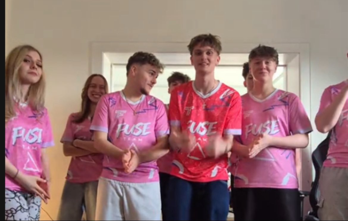 RYNGO (Vicos Sohn) tweet media