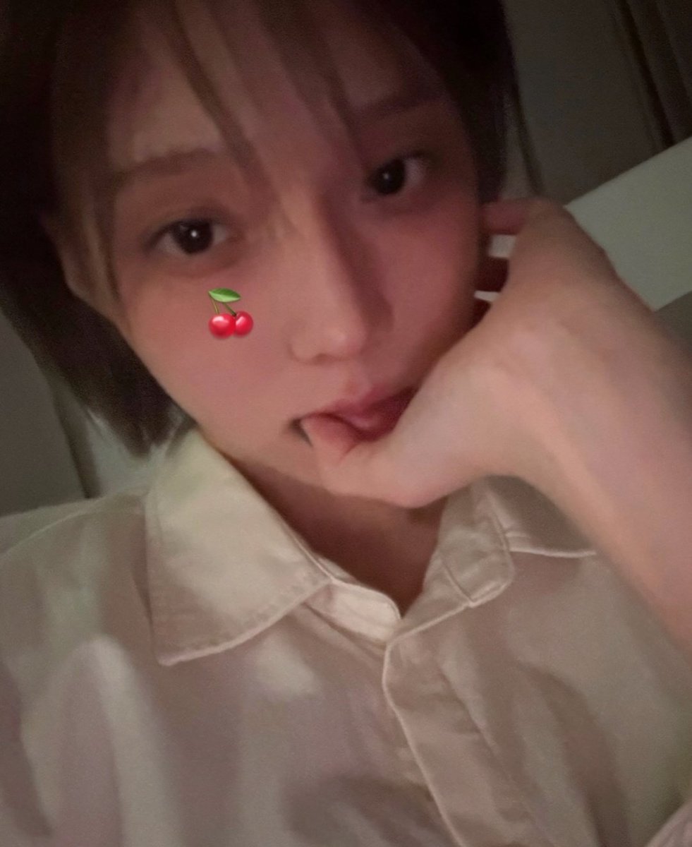 minjeong tweet media