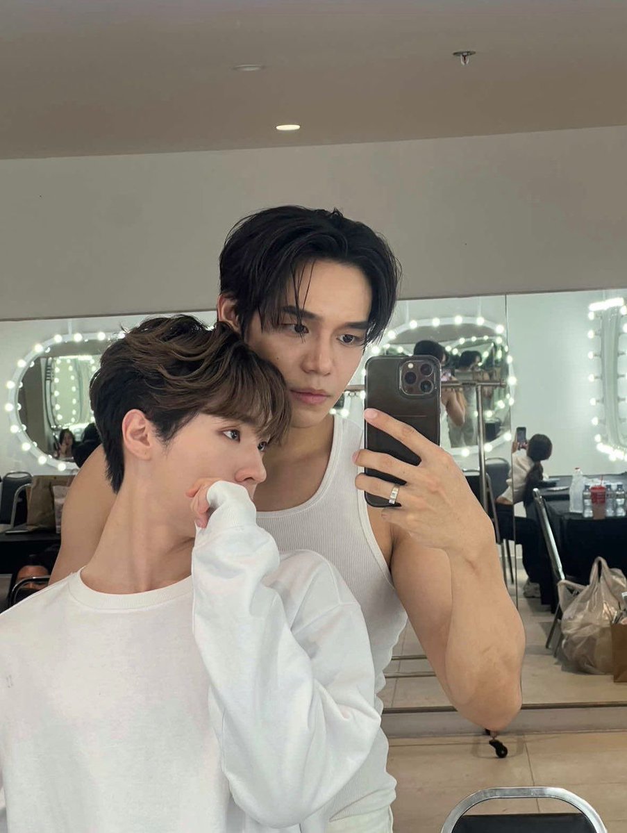 ماتفهموني ترا اتجنن عند فرق الحجم !!!!