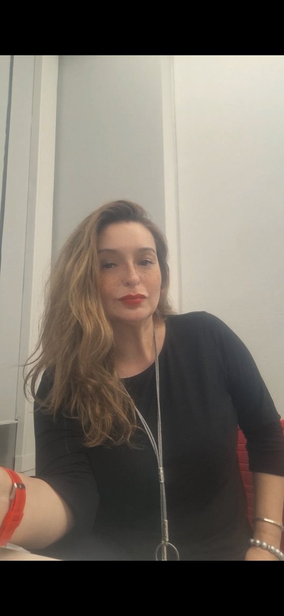 Andrea ॐ 🤖🖐🏼 tweet media