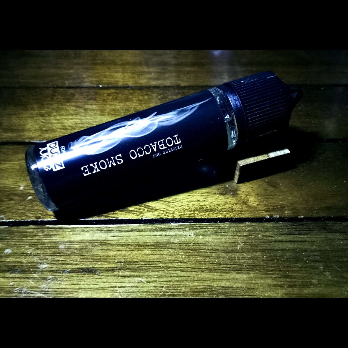 pasta5105's tweet image. #tablecheck 
#vape 
もにん。
@buzz_juice さんのプレゼント企画
当たりましてこちらを選ばせていただきました。
ありがとうございます🙏！。

以前から気になっていたので今日明日にでも
いただこうと思いますん😋。

本日も良い1日を✨。