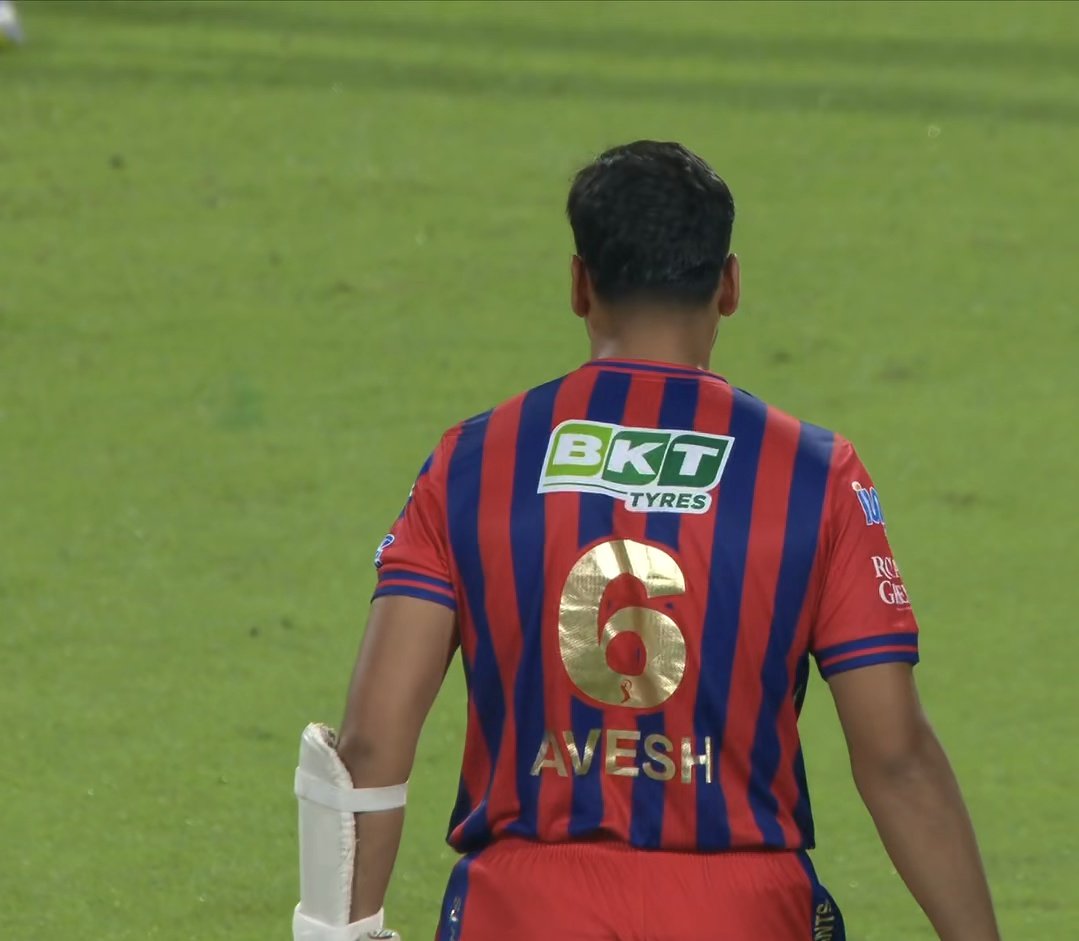 RahulRajput5107's tweet photo. Remember the name avesh khan -The finisher 
#KKRvsLSG https://t.co/5HZ826iQLT