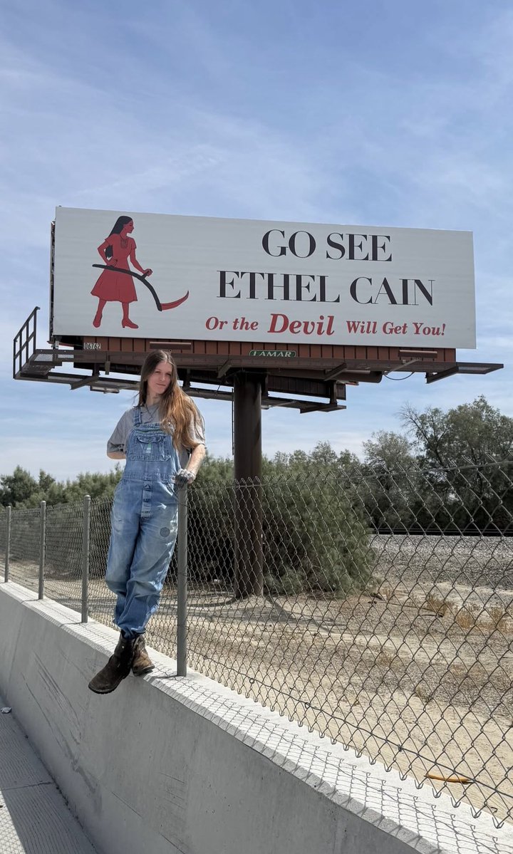 club cain tweet media