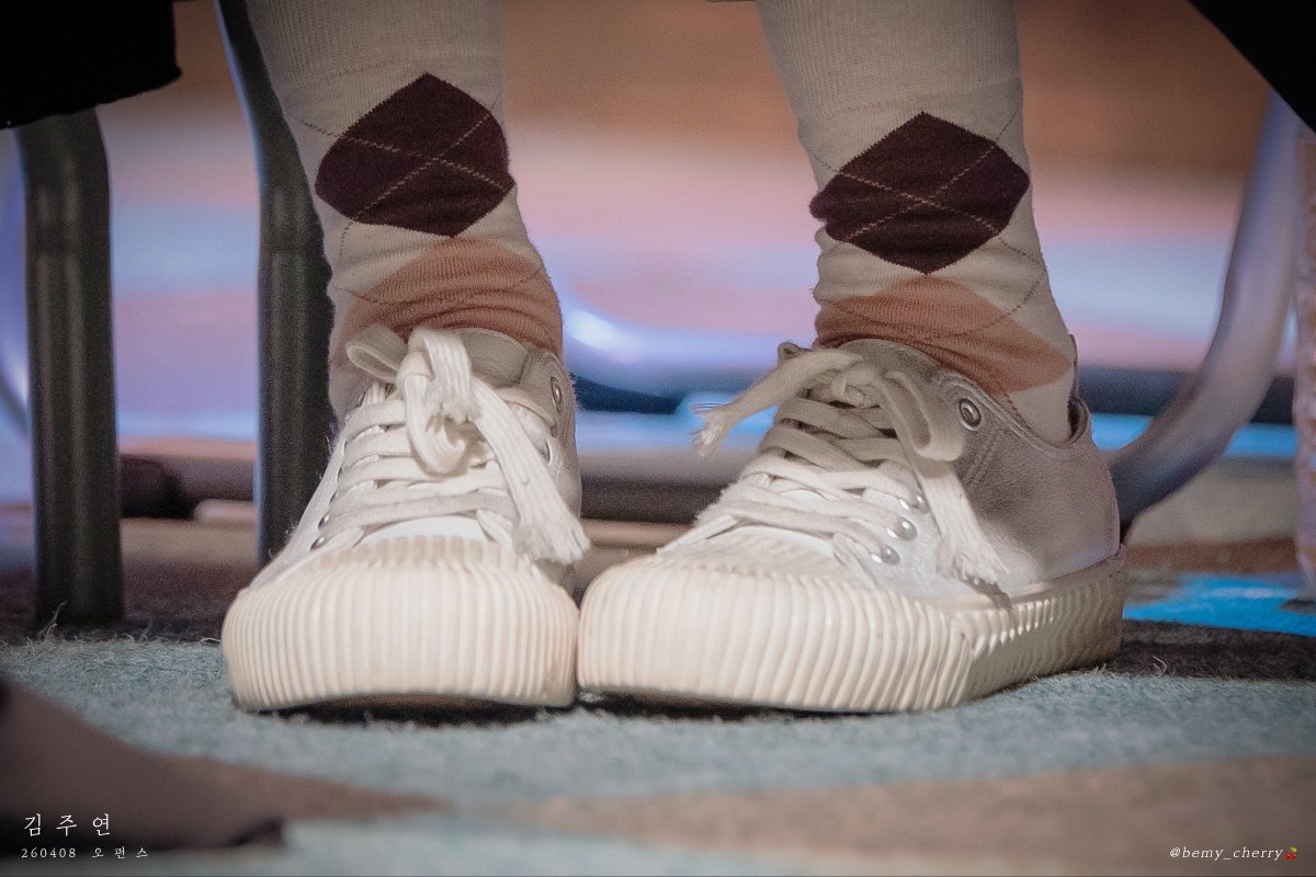 체리를 담는 지수 tweet media