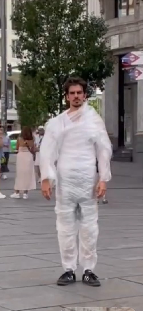 𝔞𝔦𝔫𝔥𝔬𝔞 tweet media