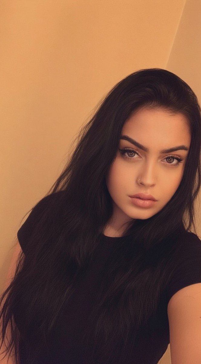 Burcu drkn 💛💙 tweet media