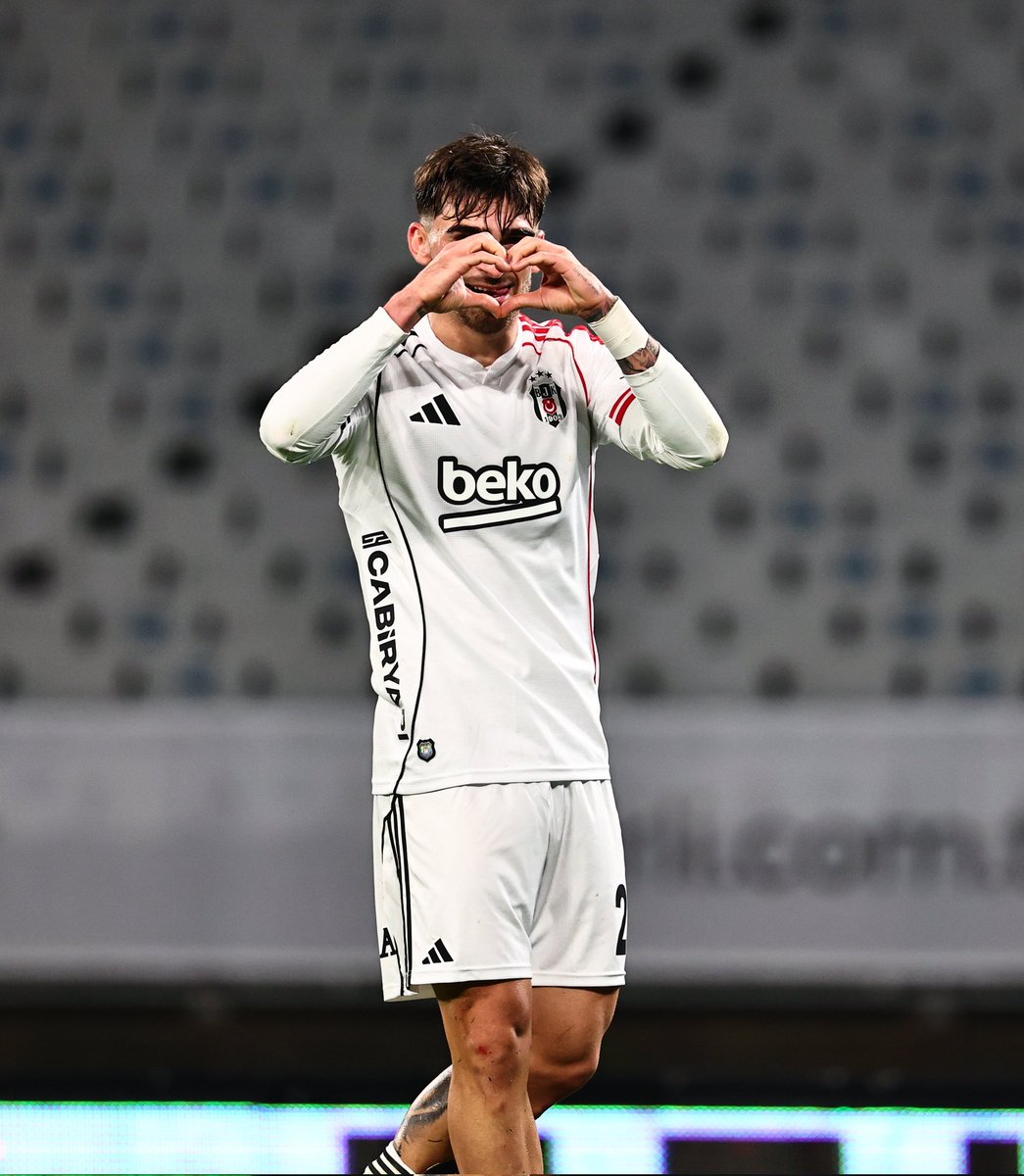 Boğazın Kartalı tweet media