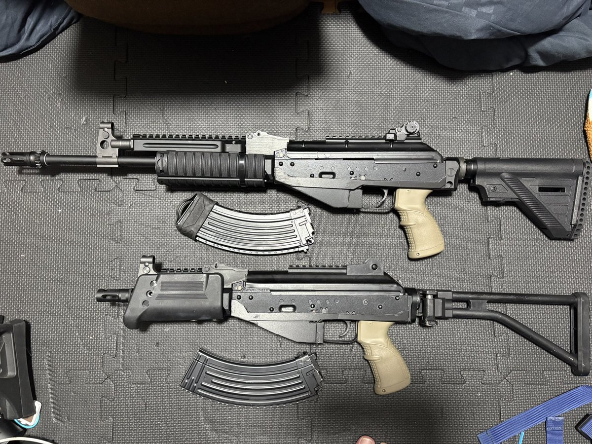 ACE23、ACE21 CQB(マルイAKM GBB)とX95マイクロタボール(マルイHK45 GBB)です😆 AKMから憧れのガリルACEを ...