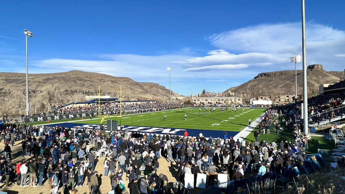 College Football Campus Tour tweet media