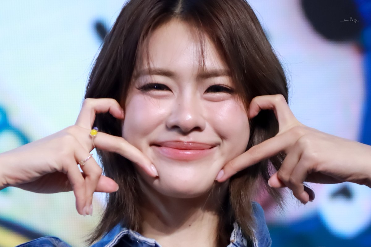 สุ-มา-เต๊อะ ❛สะ-นอ-แอ็ก❜ tweet media