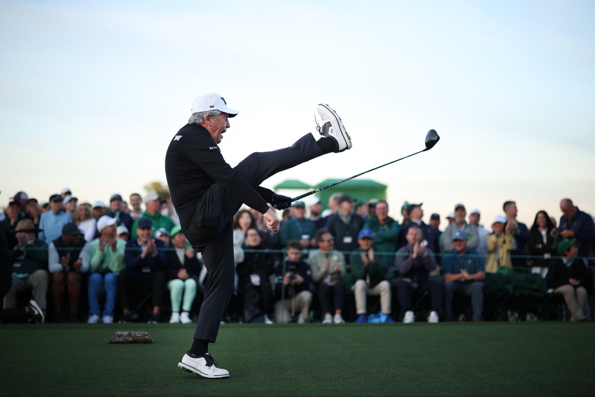 GARY PLAYER tweet media