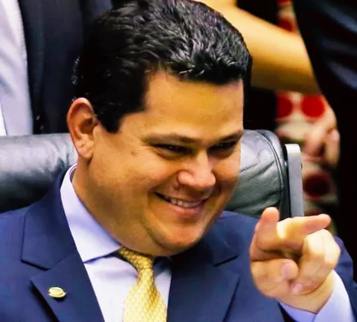 Cássio Oliveira tweet media