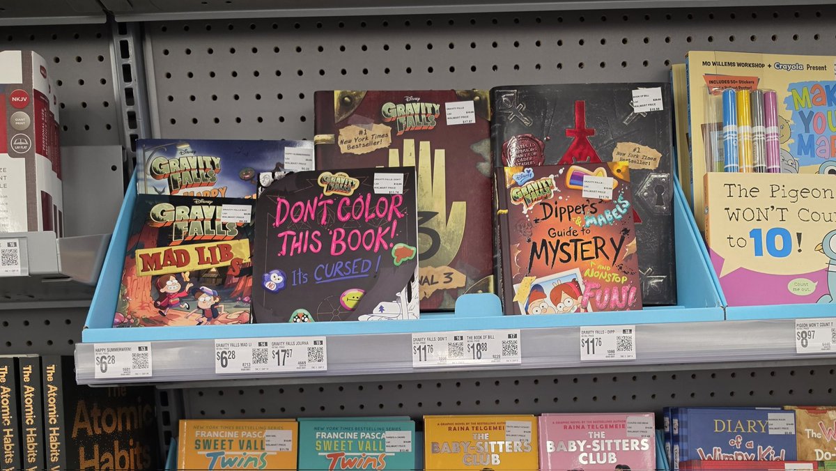 Leg0S0ck's tweet photo. Whole section for peak at the walmart!!!! Woaaahh https://t.co/BYDp42IhCW