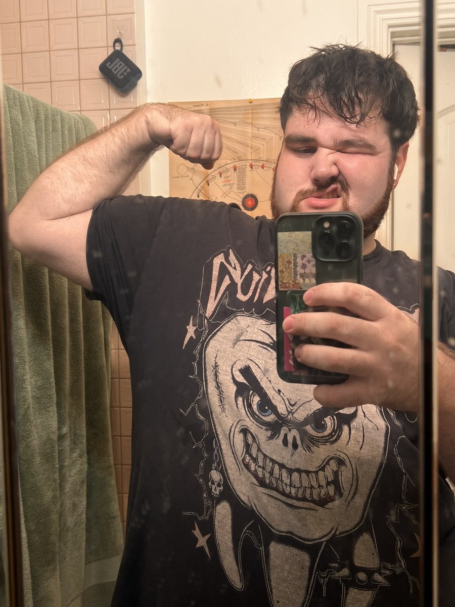 darling 🩷👛 tweet media