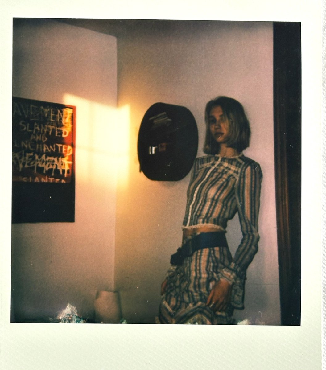 Anna Sui tweet media