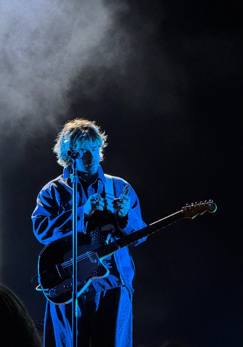 🩵🩵🩵🩵🩵максим свобода ты ваще крутой блин твои тексты будут жить вечно