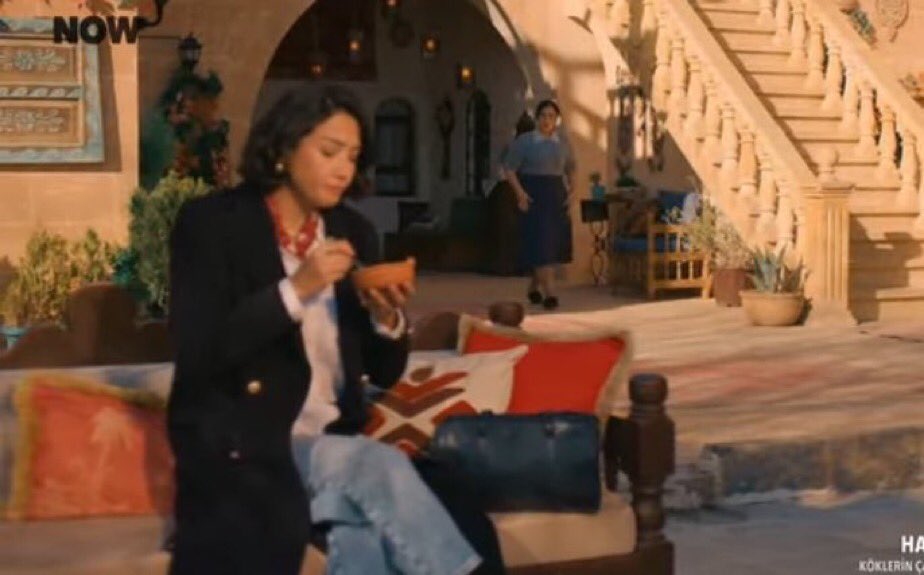 Nina 🦢 tweet media