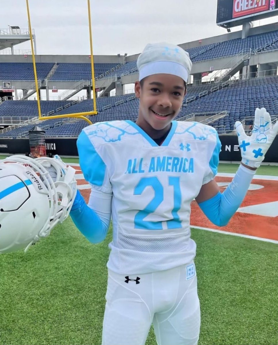 Ryan Drakeford ⭐️⭐️⭐️ tweet media