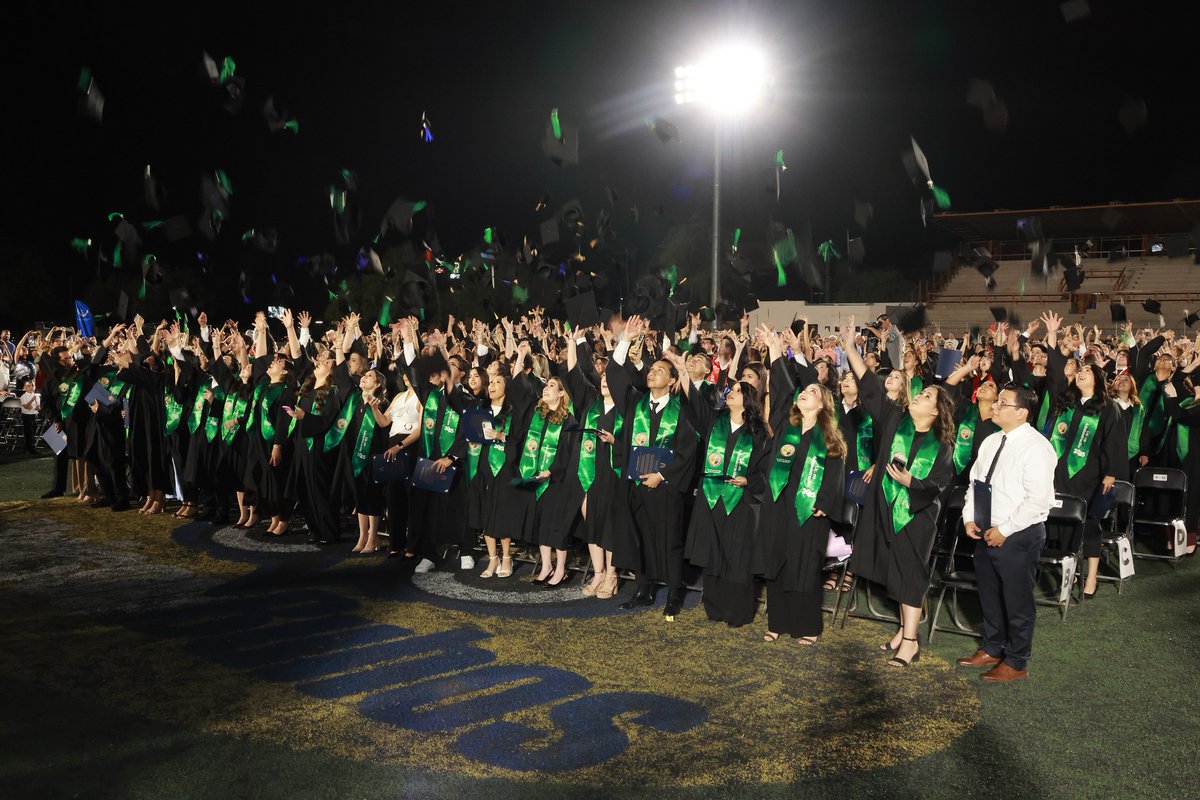 Soy Unison tweet media