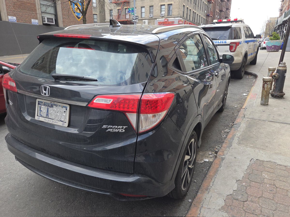 placard corruption tweet media