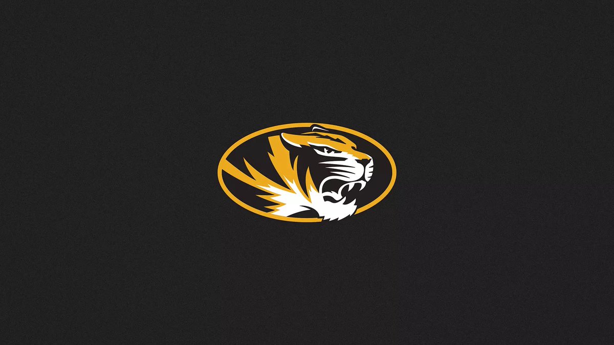will_zaccagnino's tweet photo. Blessed to have received my first SEC offer from @MizzouFootball!! 🟡⚫️
@LevornH @blackwelldb @CoachDrinkwitz @ChadSimmons_ @adamgorney https://t.co/UACrLWiTOB