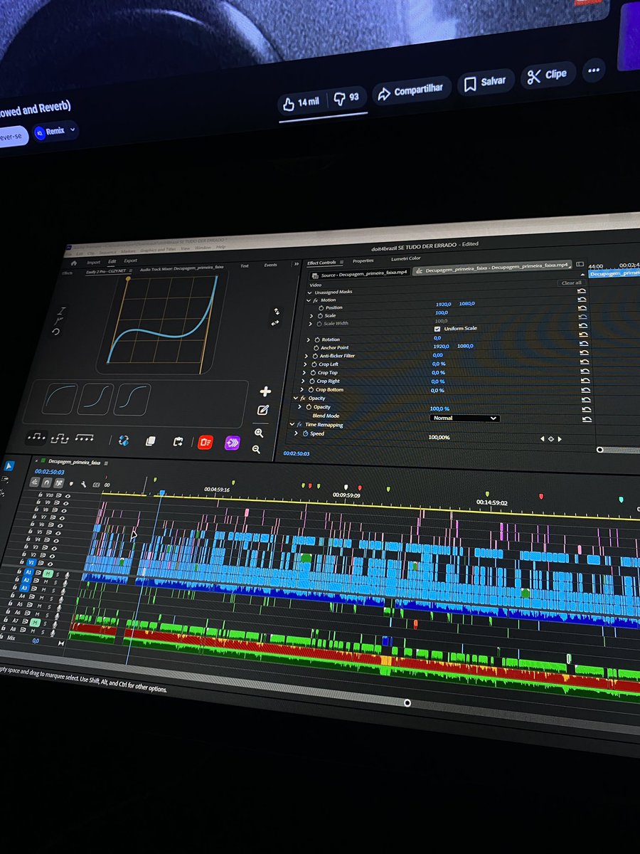 CrohsGmOficial's tweet photo. Timeline do último conteúdo! Ficou lindo, dá uma satisfação imensa quando termina. Se você procura editor de vídeo, cá estou eu. 😎 https://t.co/Oi1lbKL4Yf