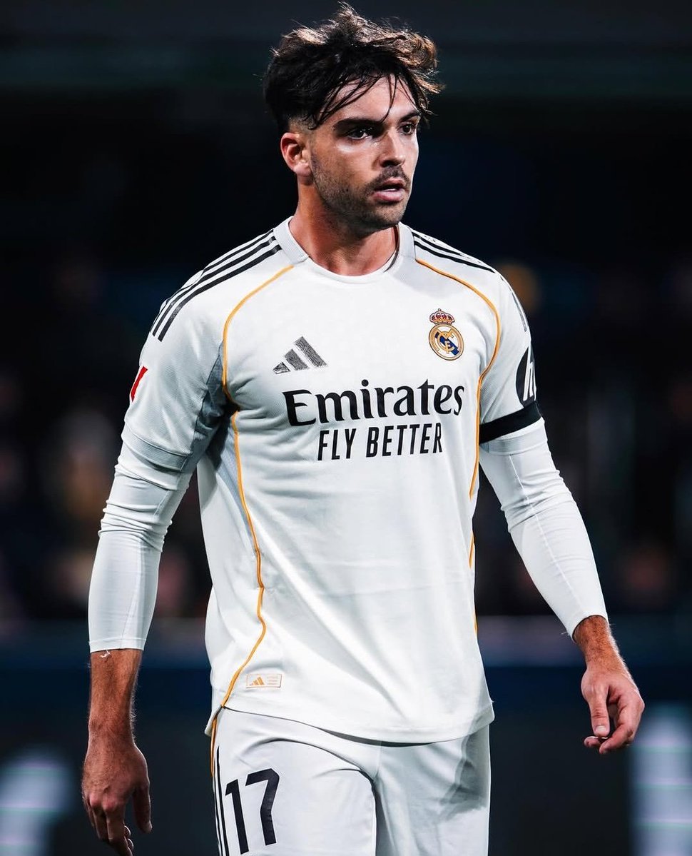 Insider Real tweet media