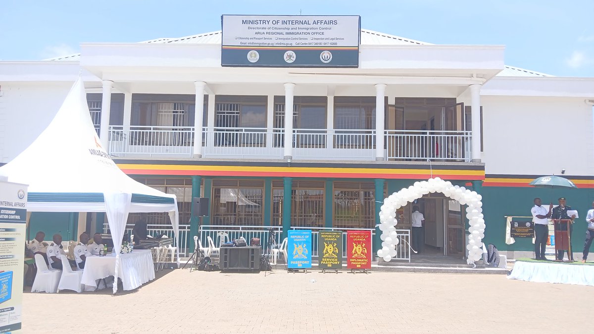BensonOraku's tweet photo. The Ministry of Internal Affairs has today commissioned Arua Regional immigration Office located opposite Arua Airfield https://t.co/lkcfkdczZC