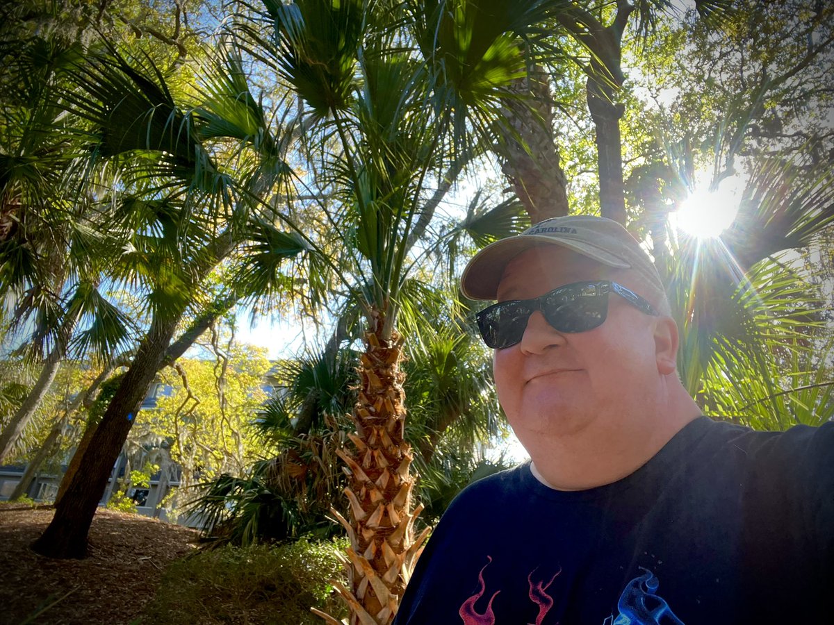 JeffOShields2's tweet image. #VacationMode 🌊 🏝️ 🌞 
#SpringBreak2026 #mroshieldsvacations #HiltonHeadSC